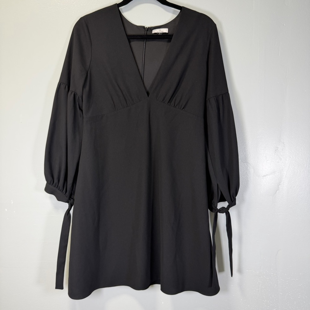 Halston Heritage Black Dress‎ with V-Neck Tie Sleeves Sz 2